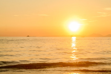 Obraz premium The amazing sunset seen from Tonsai beach, in Krabi province, Thailand. This is the region near Railay, Phra Nang and Ao Nang beach.