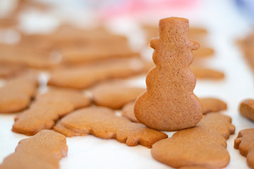 gingerbread snowman cookie