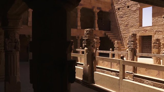 Close up of elegantly sculpted patterns in a building in jaisalmer