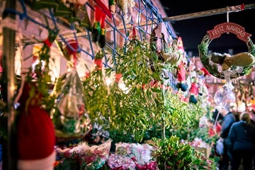 Typical Spanish Christmas decorations in a street market © fotogravidas