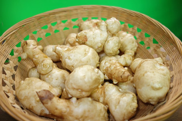 Topinambur roots food ingredient