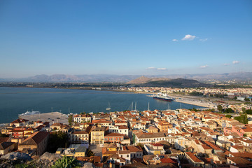 Obraz premium Nafplion panoramic view. Aerial view on the bay and on the city Nafplion (Nauplia, Nafplio), Greece - Immagine
