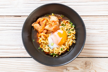 Korean instant noodles with kimchi and egg