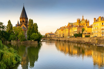 Obraz premium Temple Neuf, Metz France