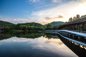 Fototapeta premium lake in the park