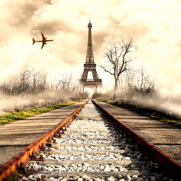 Tour Eiffel con ferrovia ed aereo