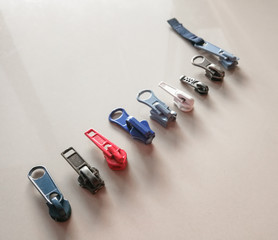 Zipper pulls handbag accessories