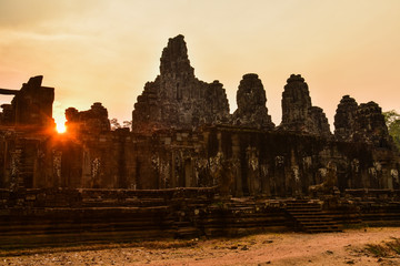 Sunset up to the temple