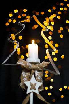 albero natale candela fondo glitter 