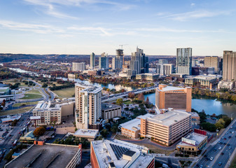 Fototapeta premium Austin Riverside Drive Landscape 1