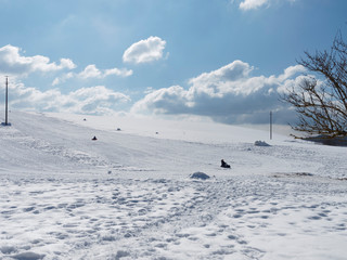 Schwarzwald. Gersbach im Berg. Schlittenhang parking und Bergbrunnenlift