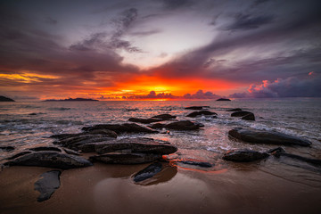 Fototapeta na wymiar Rock beach Phuket Thailand