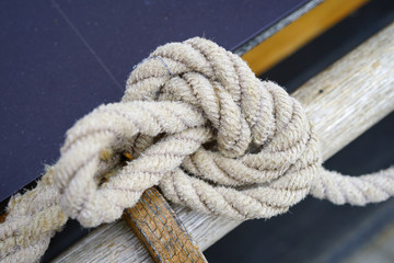 Fototapeta premium Close-up view of a traditional nautical loop knot made of rope