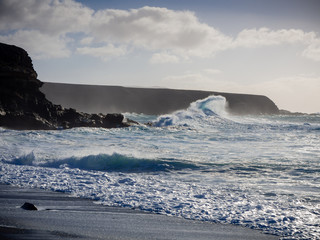 High waves breaking