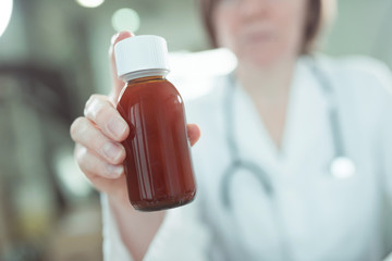 Pediatrician recommends paracetamol syrup for medical treatment of baby patients