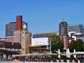 Gebäude an den Hambugrer Landungsbrücken