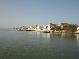 vue sur l'île Saint Louis de Sénégal