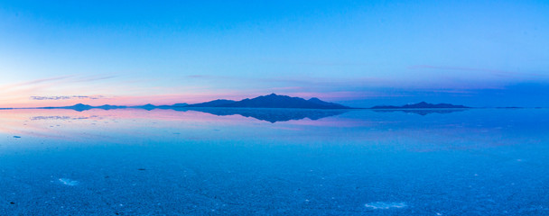 Uyuni reflections. One of the most amazing things that a photographer can see. Here we can see how...