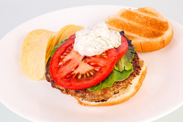 Turkeyburger with Sour Cream and Dill Spread