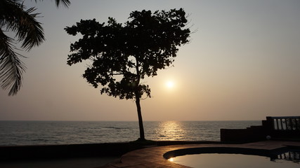 piscine sur l'oc&eacute;an