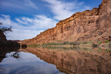 Fototapeta na wymiar colorado river in moab utah