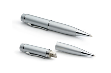 Silver metal pen transformer: pen and USB flash.