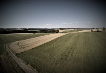 \DCIM\100MEDIA\YUN00005.jpg