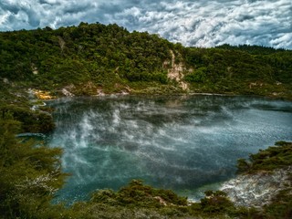 Fototapeta na wymiar Misty Lake New Zealand
