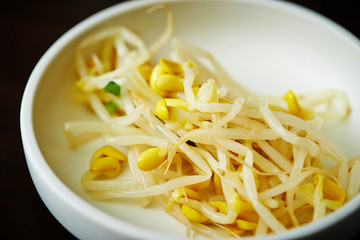 Namul, Korean seasoned bean sprouts 