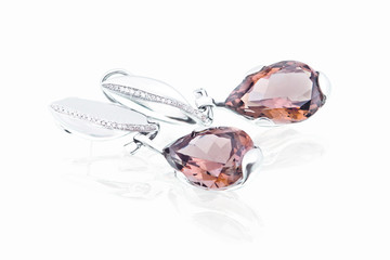 Earrings with precious stones