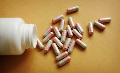Medicine set of pills
