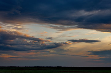 Obraz na płótnie Canvas Kazakhstan. Endless steppes, going beyond the horizon, every day allow you to watch such beauty.