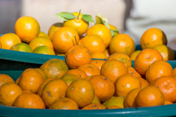 Fototapeta na wymiar Fresh oranges, oranges background, bunch of fresh organic oranges
