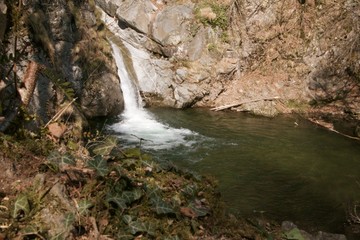 Fototapeta na wymiar waterfall sentiero meraviglia swiss Novaggio