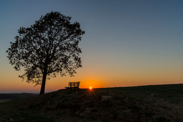 Sonnenuntergang am Ehrenberger Feld (Hohnstein i.d.Sächsische Schweiz)