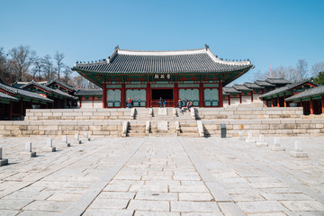 Fototapeta premium Gyeonghuigung Palace, Korean traditional architecture in Seoul, Korea