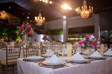 festive table setting