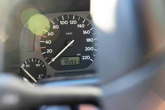 Tachometer