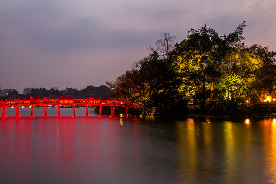 Hanoi Hoan Kiem Lake and Huc bridge at night, Vietnam
