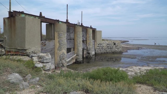 Old lock at a barrage in lagoon in southern France, Gruissan, Mediterranean