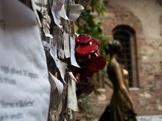 statue of Juliet in Verona, symbol of love and romance, ideal to represent the concept of love