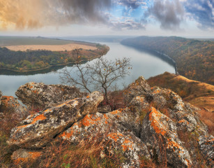picturesque canyon of the Dniester River. autumn morning in national park