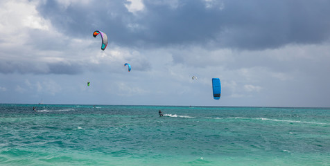 Kite surfing in waves, kite surf
