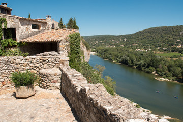 Naklejka premium Gorges de l'Ardèche, Aiguèze, Cité Médiévale