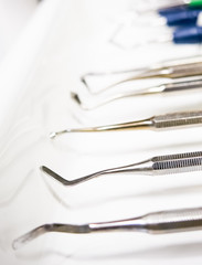 Instrumente für die Zahnreinigung