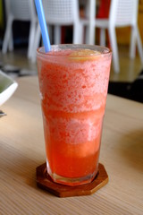 strawberry smoothi