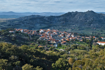 Fototapeta na wymiar Monsanto Village and Mountains in Castelo Branco, Portugal