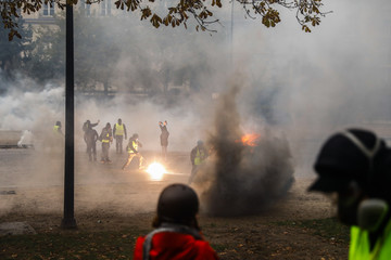 Gilets Jaunes in Paris!
