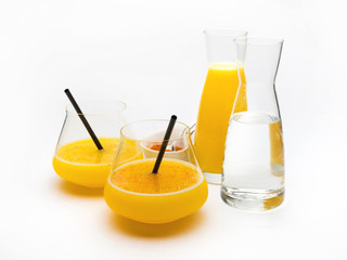 Orangensaft & Wasser