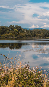 Smartphone HD wallpaper of beautiful view at the Hackerweiher - Plattling -Bavaria - Germany